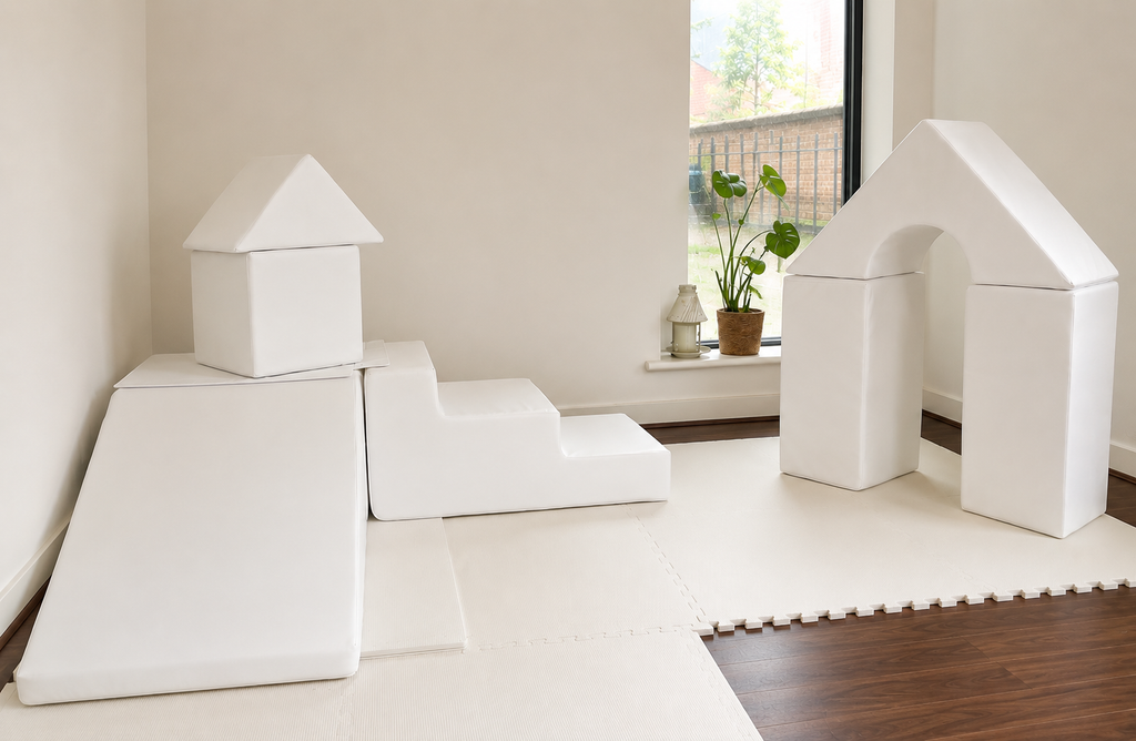 White Soft Play Hire Tottenham | Children's Party Hire | Jojo's ToyShop